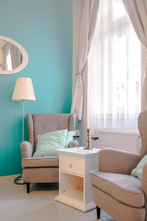 Ombre Apartment With Parking Option Budapest Exterior photo